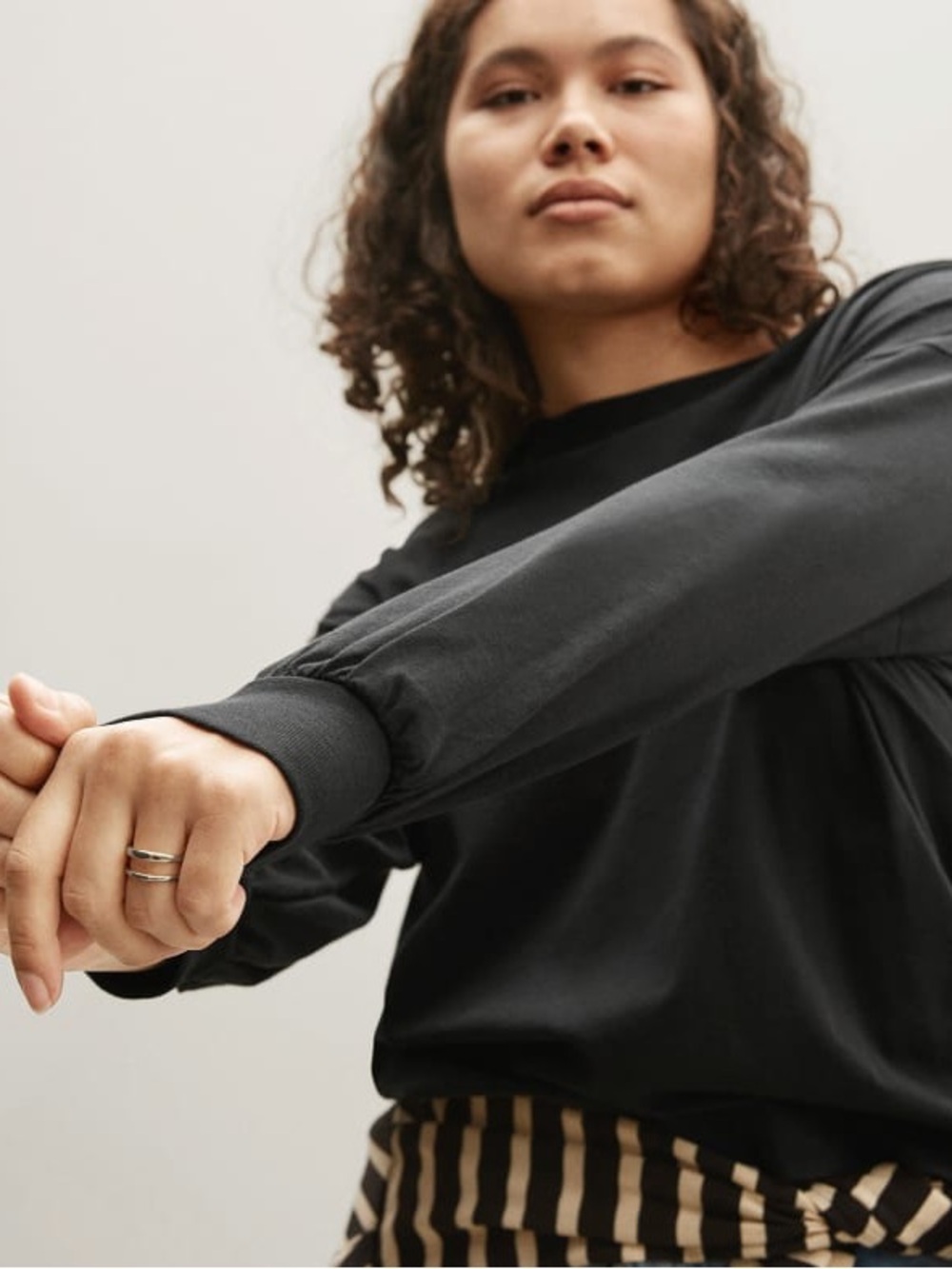 Everlane NWT The Organic Cotton Long Sleeve Tee Size Small in Black
